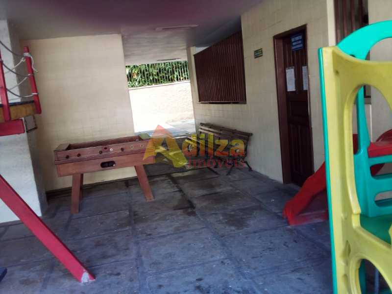 Apartamento à venda com 2 quartos, 64m² - Foto 20