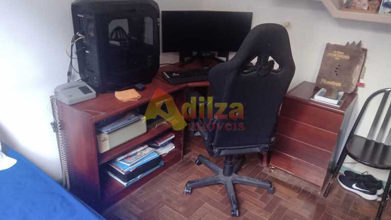 Apartamento à venda com 2 quartos, 80m² - Foto 3