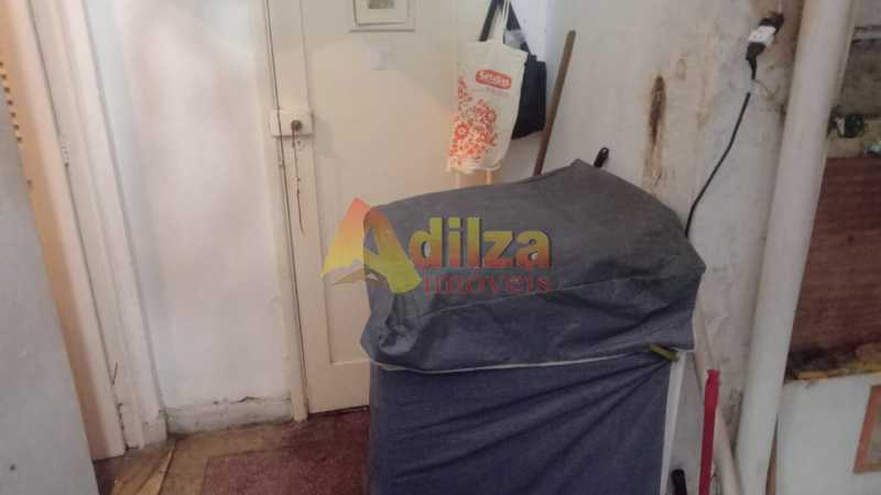 Apartamento à venda com 2 quartos, 80m² - Foto 13