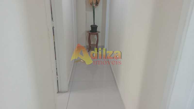 Apartamento à venda com 2 quartos, 70m² - Foto 5