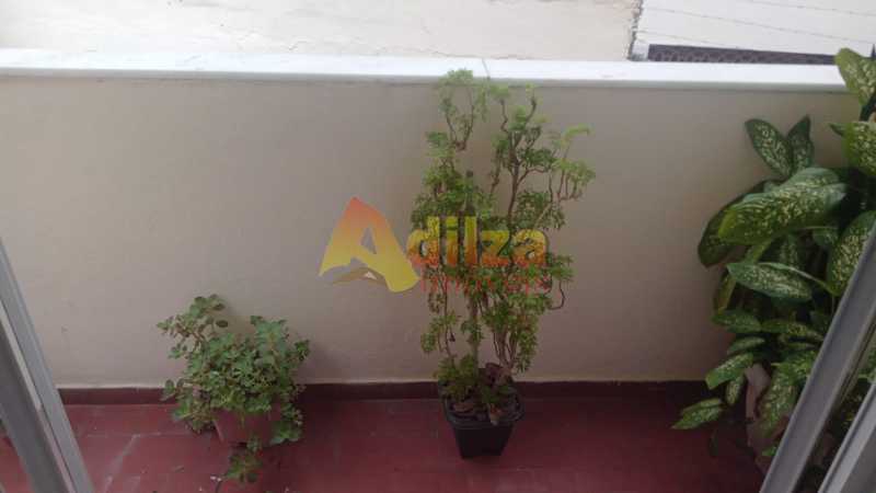 Apartamento à venda com 2 quartos, 70m² - Foto 14