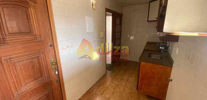 Apartamento à venda com 2 quartos, 72m² - Foto 11