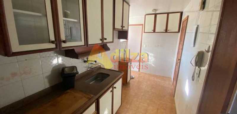 Apartamento à venda com 2 quartos, 72m² - Foto 23