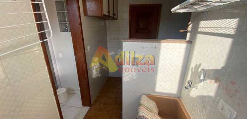 Apartamento à venda com 2 quartos, 72m² - Foto 27