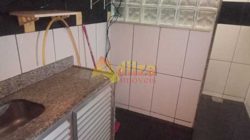 Apartamento à venda com 2 quartos, 64m² - Foto 13