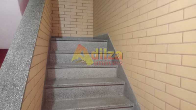 Apartamento à venda com 2 quartos, 64m² - Foto 23