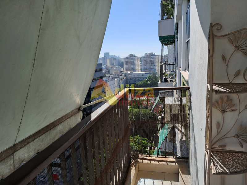 Apartamento à venda com 2 quartos, 65m² - Foto 10