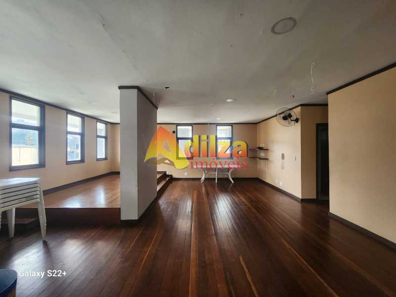 Apartamento à venda com 2 quartos, 65m² - Foto 17