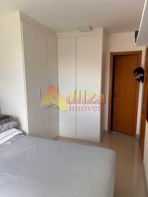 Apartamento à venda com 2 quartos, 70m² - Foto 13