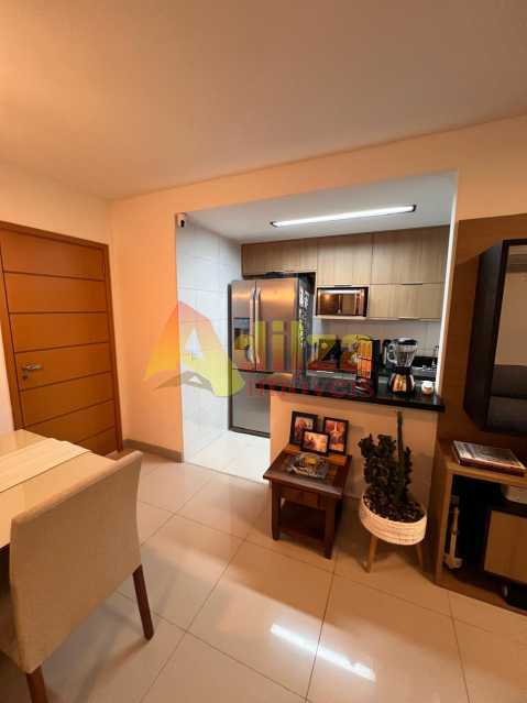 Apartamento à venda com 2 quartos, 70m² - Foto 5