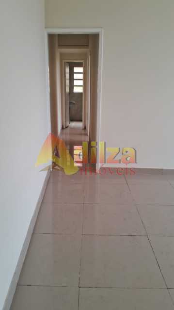 Apartamento à venda com 2 quartos, 70m² - Foto 5