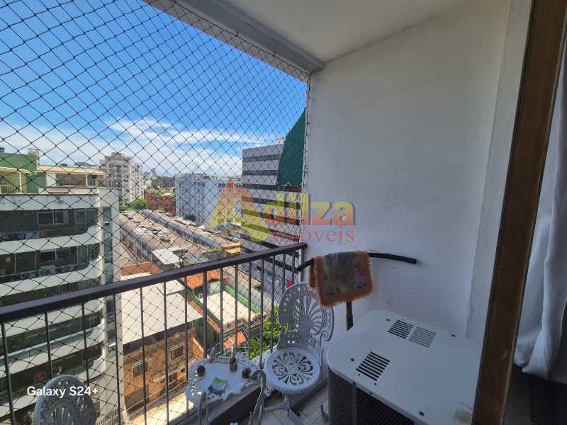 Apartamento à venda com 2 quartos, 65m² - Foto 17