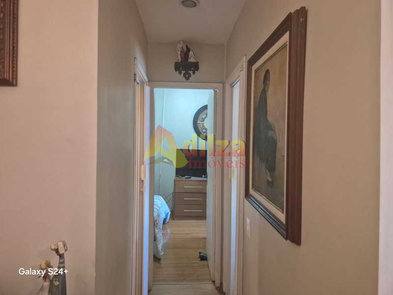 Apartamento à venda com 2 quartos, 65m² - Foto 9