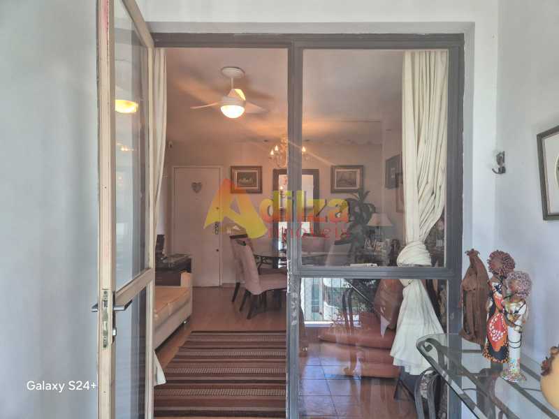 Apartamento à venda com 2 quartos, 65m² - Foto 5