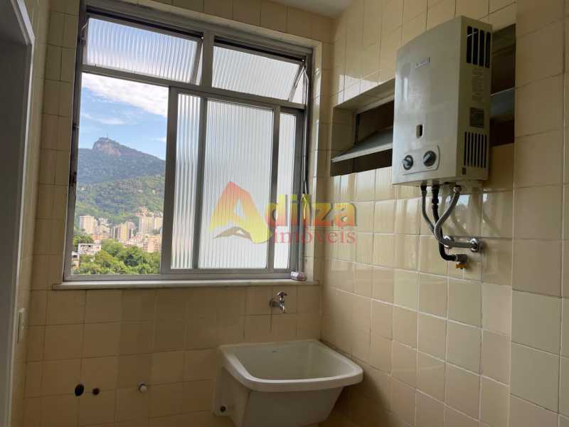 Apartamento à venda com 2 quartos, 70m² - Foto 17