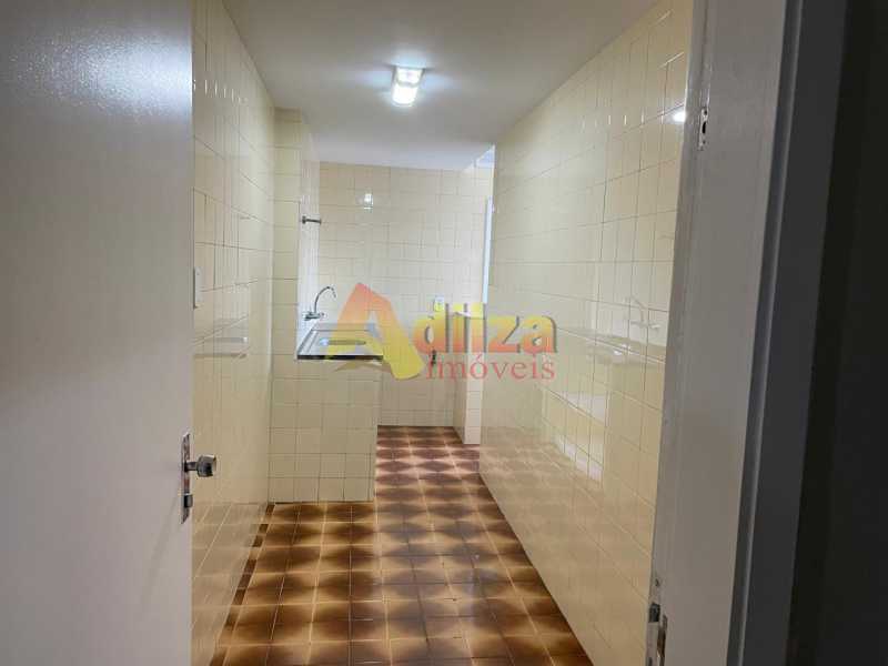 Apartamento à venda com 2 quartos, 70m² - Foto 14