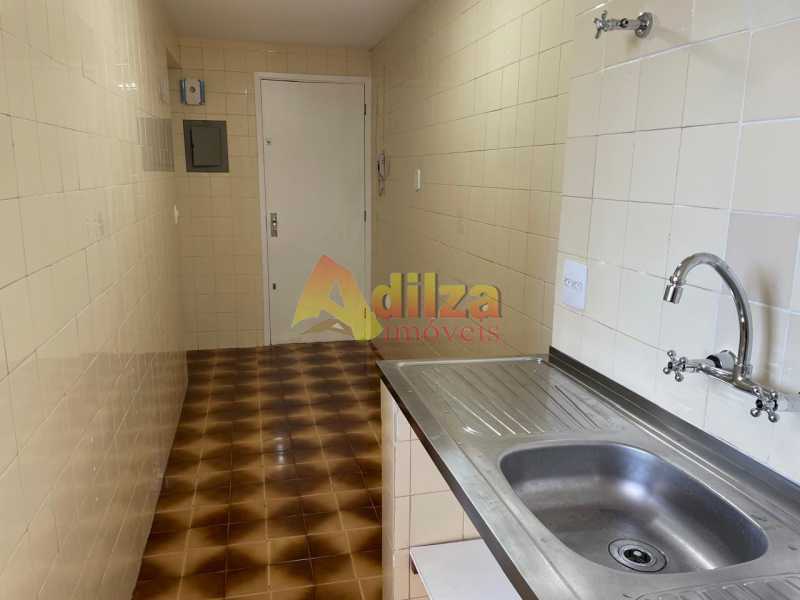 Apartamento à venda com 2 quartos, 70m² - Foto 13