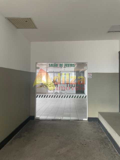 Apartamento à venda com 2 quartos, 70m² - Foto 27