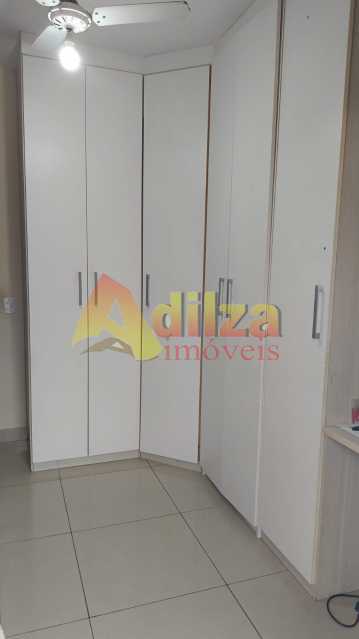 Apartamento à venda com 2 quartos, 66m² - Foto 11