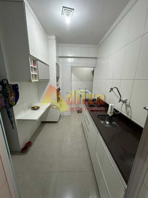 Apartamento à venda com 2 quartos, 65m² - Foto 7
