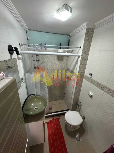 Apartamento à venda com 2 quartos, 65m² - Foto 3