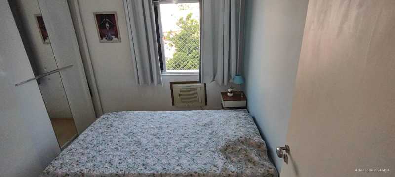 Apartamento à venda com 2 quartos, 60m² - Foto 15