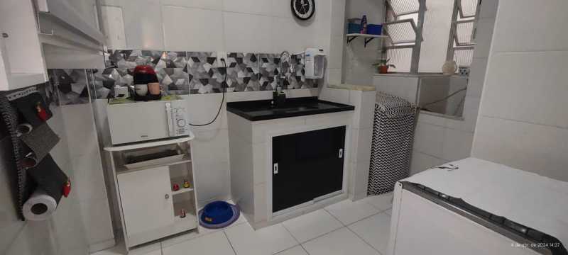 Apartamento à venda com 2 quartos, 60m² - Foto 23