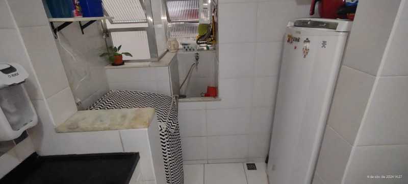 Apartamento à venda com 2 quartos, 60m² - Foto 26