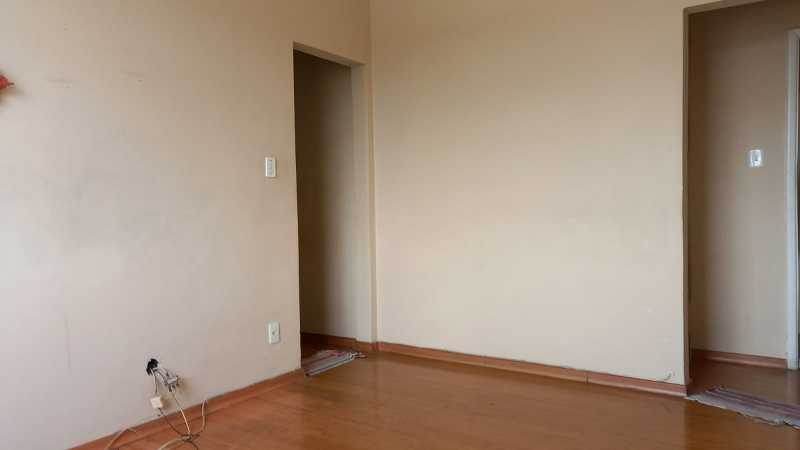 Apartamento à venda com 2 quartos, 75m² - Foto 2