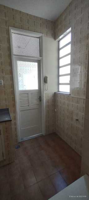 Apartamento à venda com 2 quartos, 101m² - Foto 18