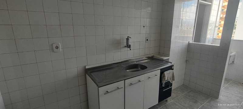 Apartamento à venda com 2 quartos, 61m² - Foto 9