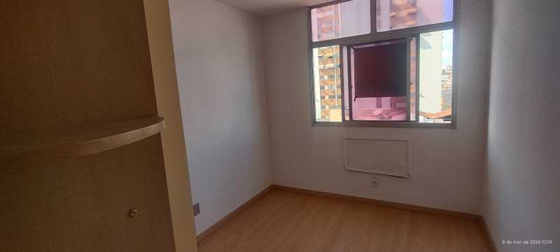 Apartamento à venda com 2 quartos, 61m² - Foto 11