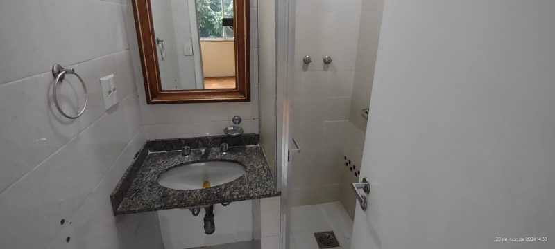 Apartamento à venda com 3 quartos, 97m² - Foto 19