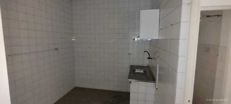 Apartamento à venda com 2 quartos, 72m² - Foto 21