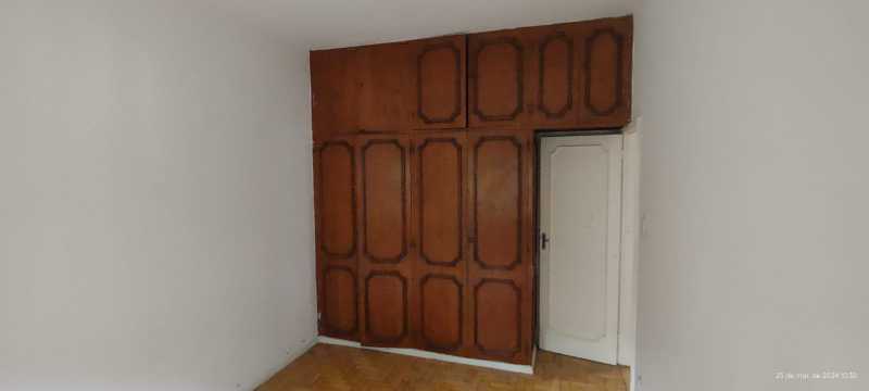 Apartamento à venda com 2 quartos, 72m² - Foto 16