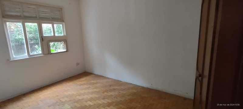 Apartamento à venda com 2 quartos, 72m² - Foto 17