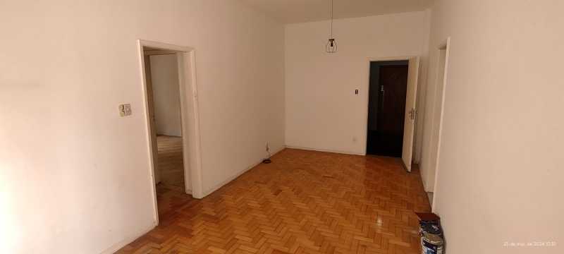 Apartamento à venda com 2 quartos, 72m² - Foto 8