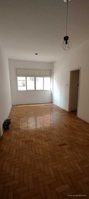 Apartamento à venda com 2 quartos, 72m² - Foto 5