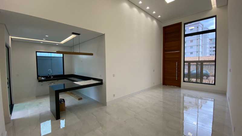 Casa à venda com 3 quartos, 140m² - Foto 6