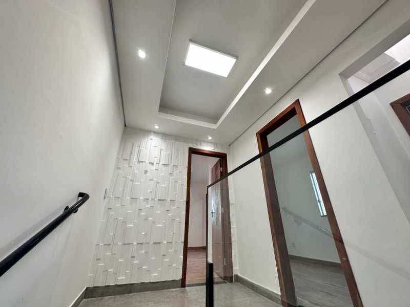 Casa à venda com 3 quartos, 120m² - Foto 14