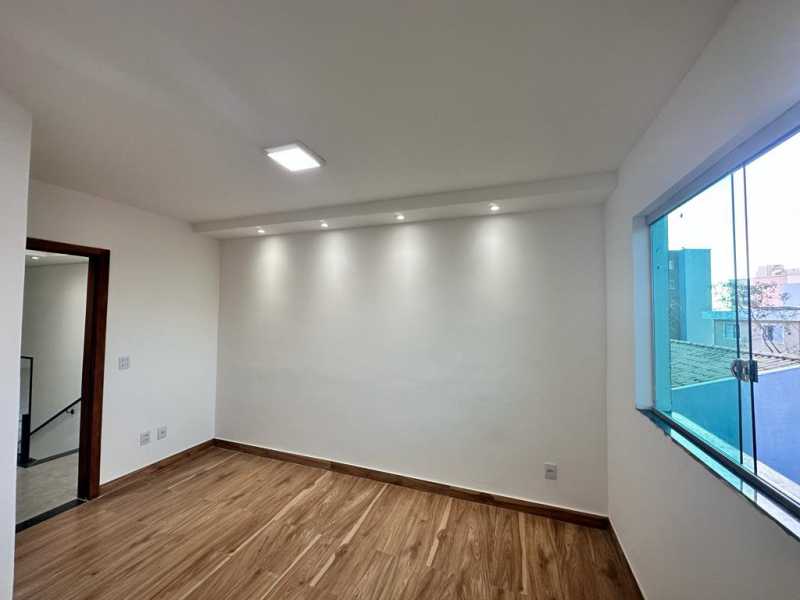 Casa à venda com 3 quartos, 120m² - Foto 17