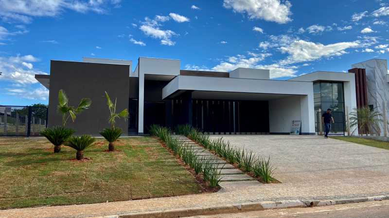 Casa de Condomínio à venda com 4 quartos, 325m² - Foto 28