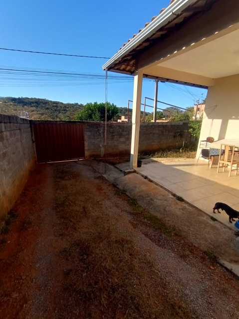 Casa à venda com 3 quartos, 112m² - Foto 9