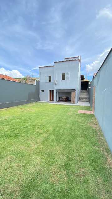 Casa à venda com 3 quartos, 130m² - Foto 10