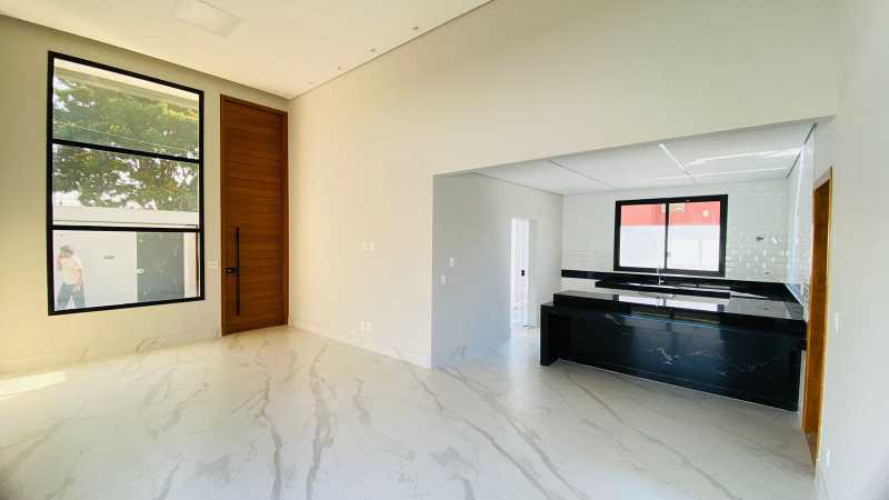 Casa à venda com 4 quartos, 165m² - Foto 6