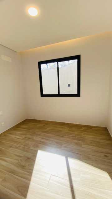 Casa à venda com 4 quartos, 179m² - Foto 12