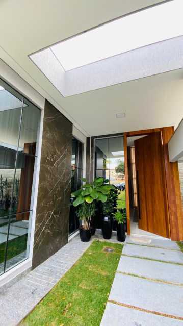 Casa de Condomínio à venda com 4 quartos, 530m² - Foto 13