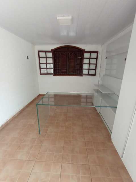 Casa à venda com 4 quartos, 305m² - Foto 10