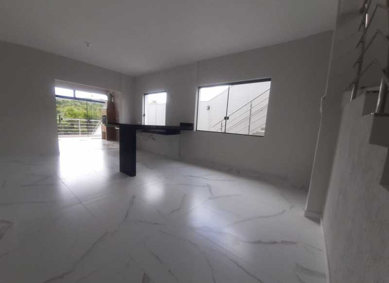 Casa à venda com 3 quartos, 154m² - Foto 2