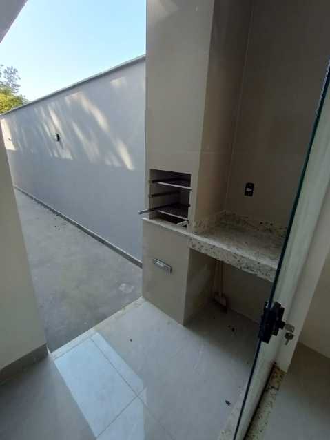 Casa à venda com 3 quartos, 95m² - Foto 11